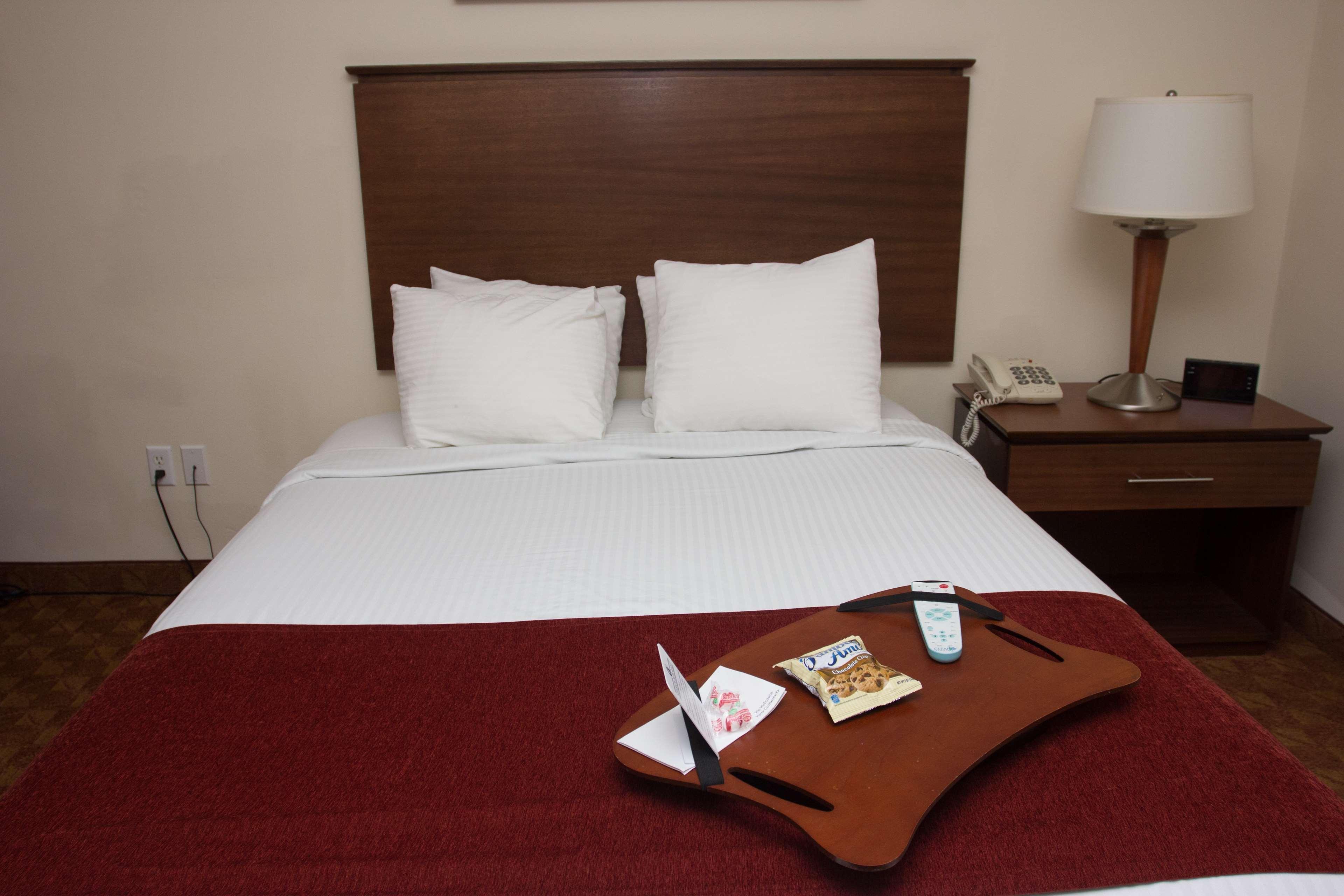 Best Western Lakewood Inn Hebron Eksteriør bilde