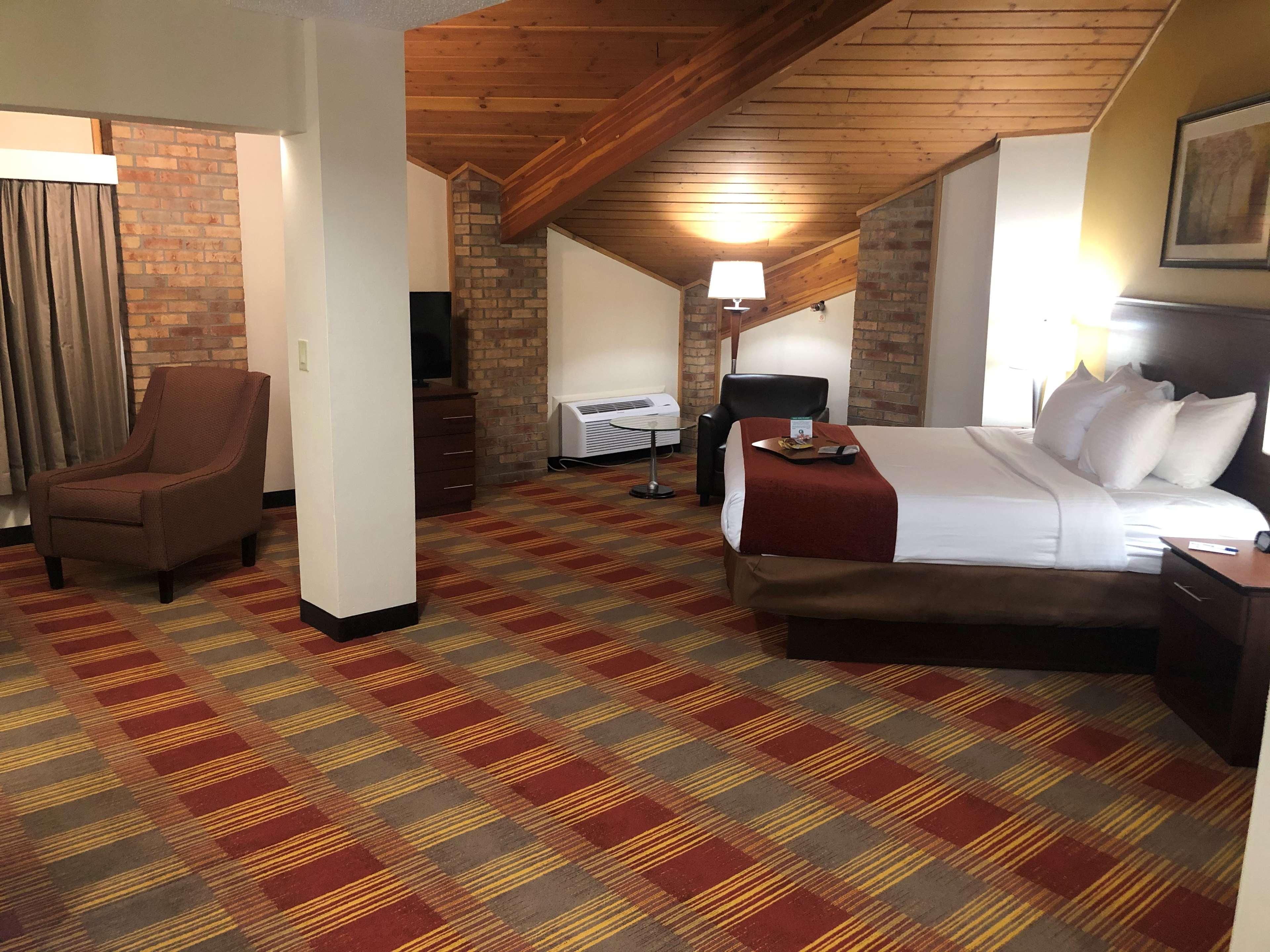 Best Western Lakewood Inn Hebron Eksteriør bilde