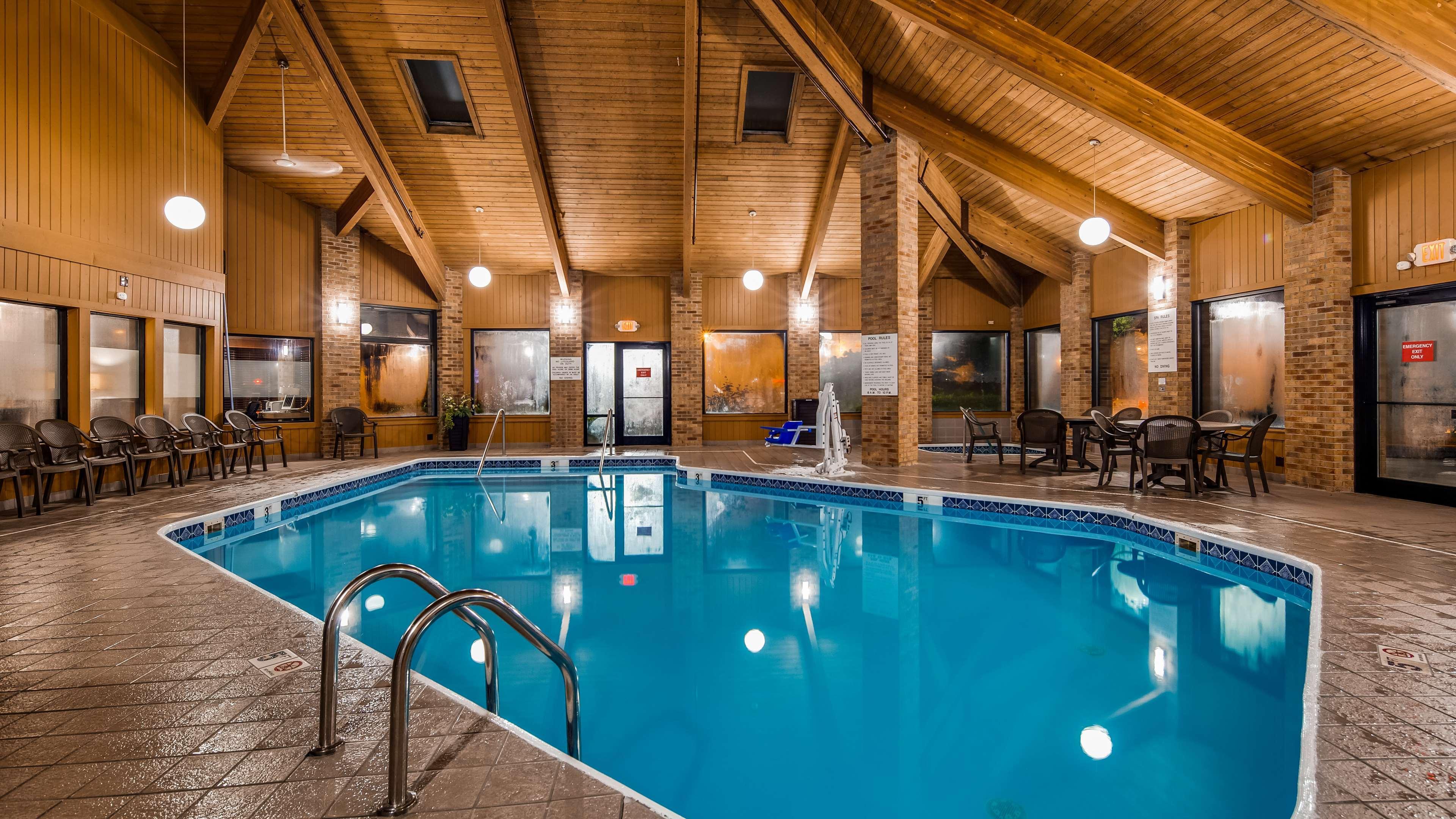 Best Western Lakewood Inn Hebron Eksteriør bilde