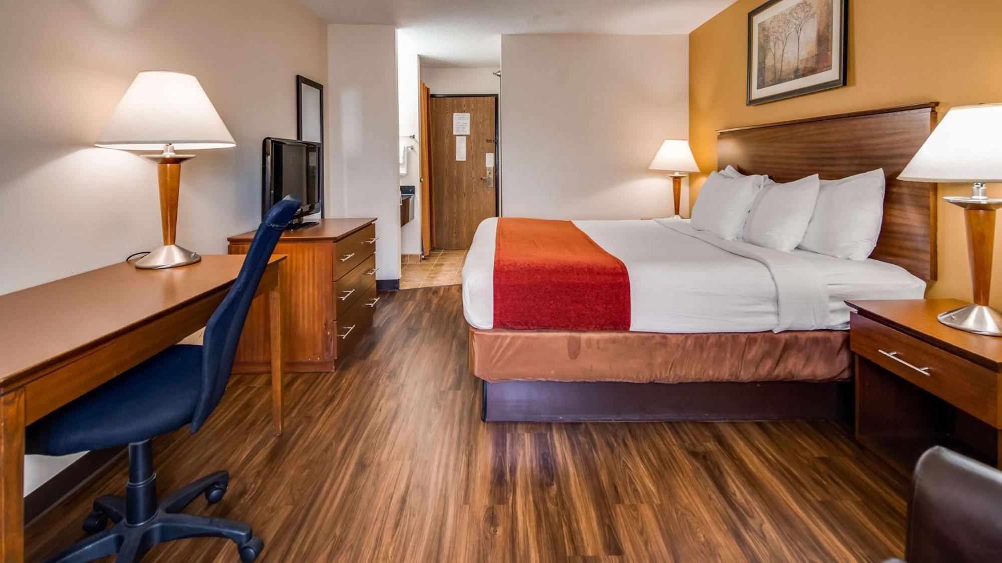 Best Western Lakewood Inn Hebron Eksteriør bilde