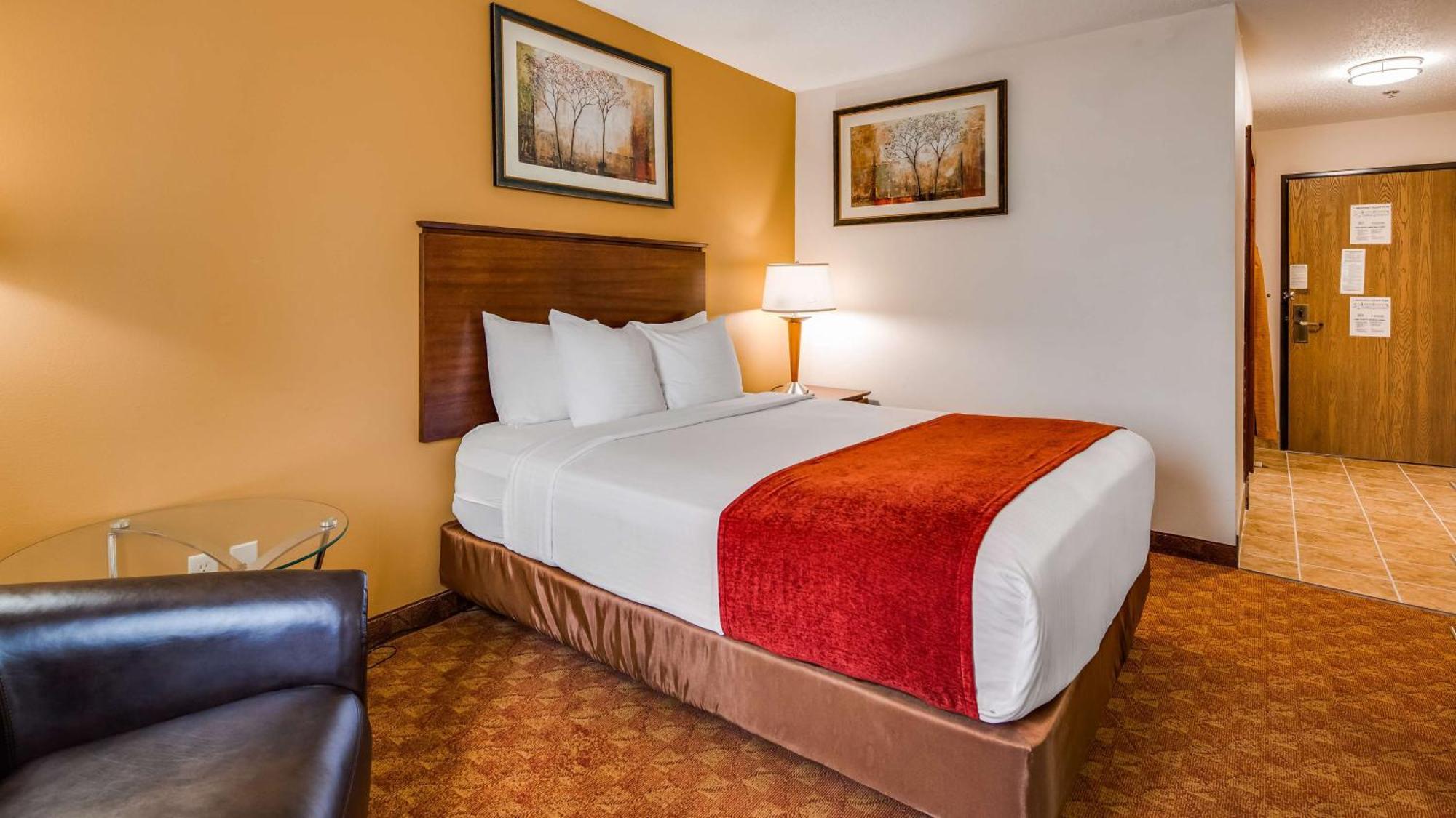 Best Western Lakewood Inn Hebron Eksteriør bilde
