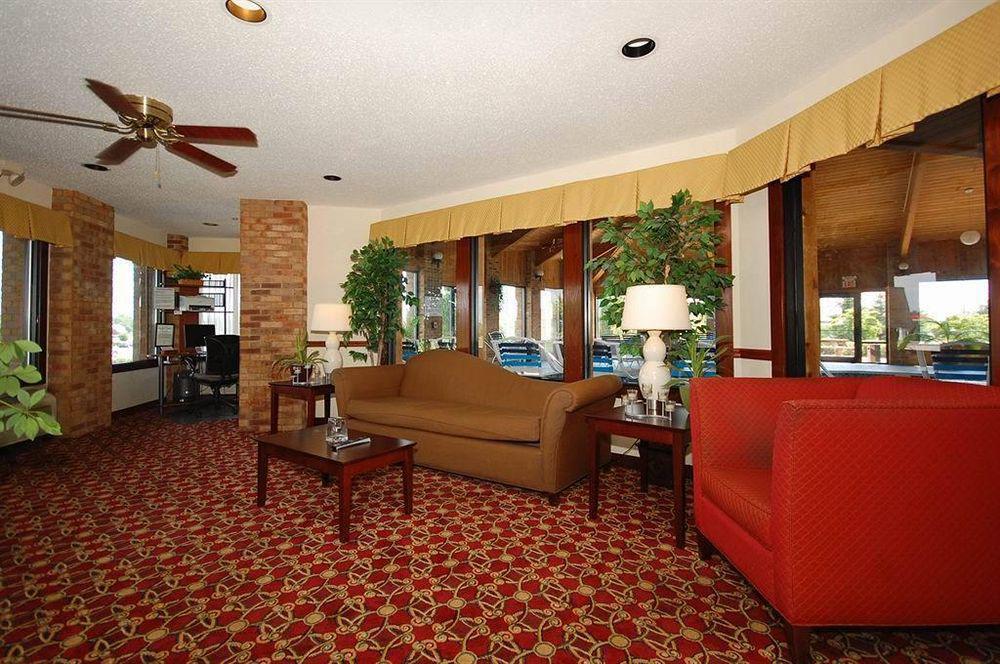 Best Western Lakewood Inn Hebron Interiør bilde